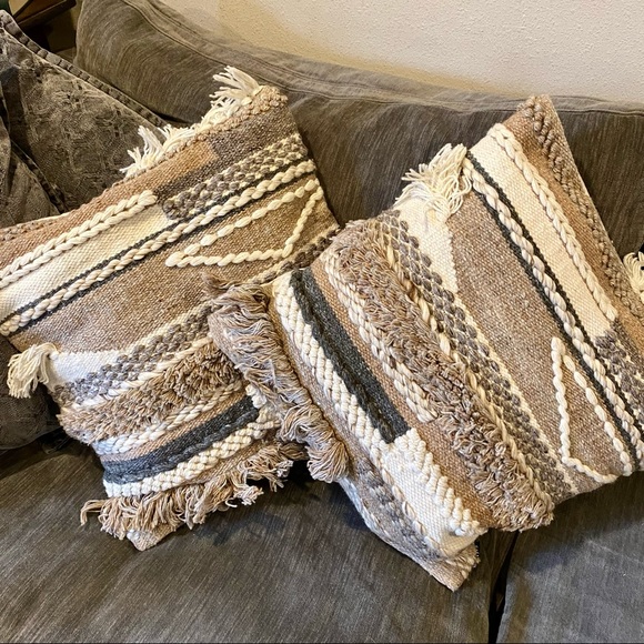 Safavieh Other - Safavieh Bohemian Neutral Textured Fringed Accent Pillows set of 2